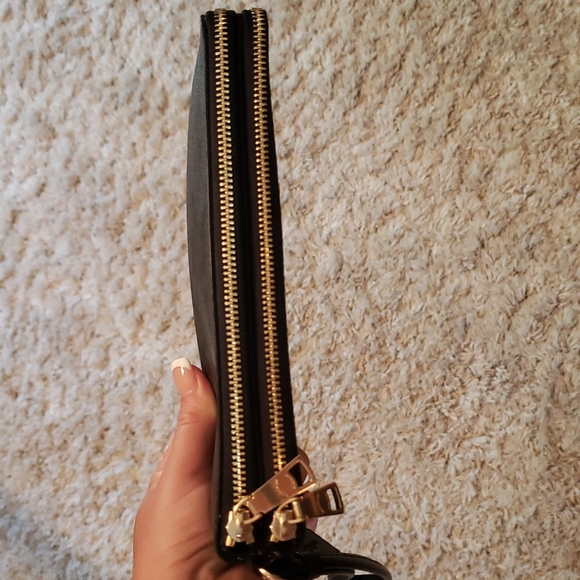 Coach wristlet/wallet. NWT. Brown and black - Picture 2 of 5